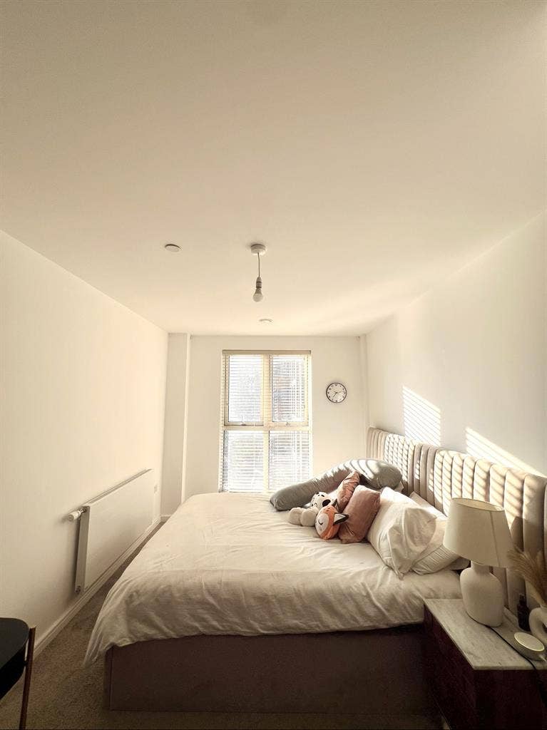 Fully furnished | Short-Term | King
