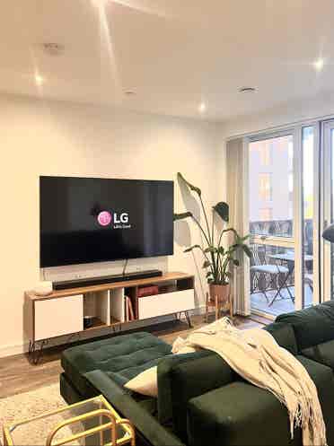 Fully furnished | Short-Term | King