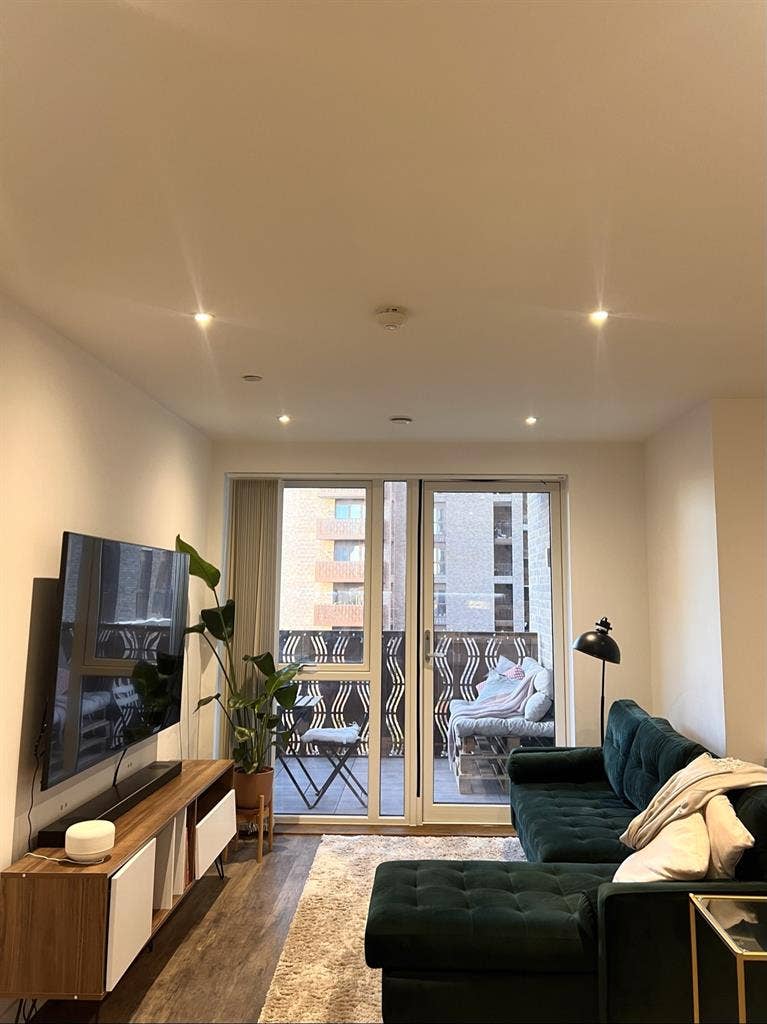 Fully furnished | Short-Term | King