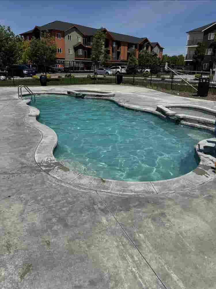 Clean room for rent Meridian