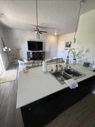 Clean room for rent Meridian, $