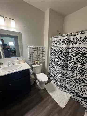 Clean room for rent Meridian, $