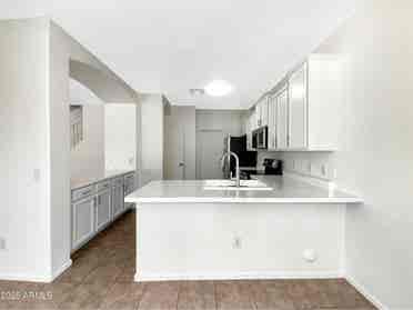 4 bedroom house available for rentt