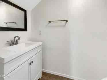 4 bedroom house available for rentt