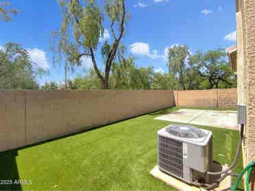 4 bedroom house available for rentt