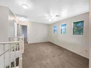 4 bedroom house available for rentt