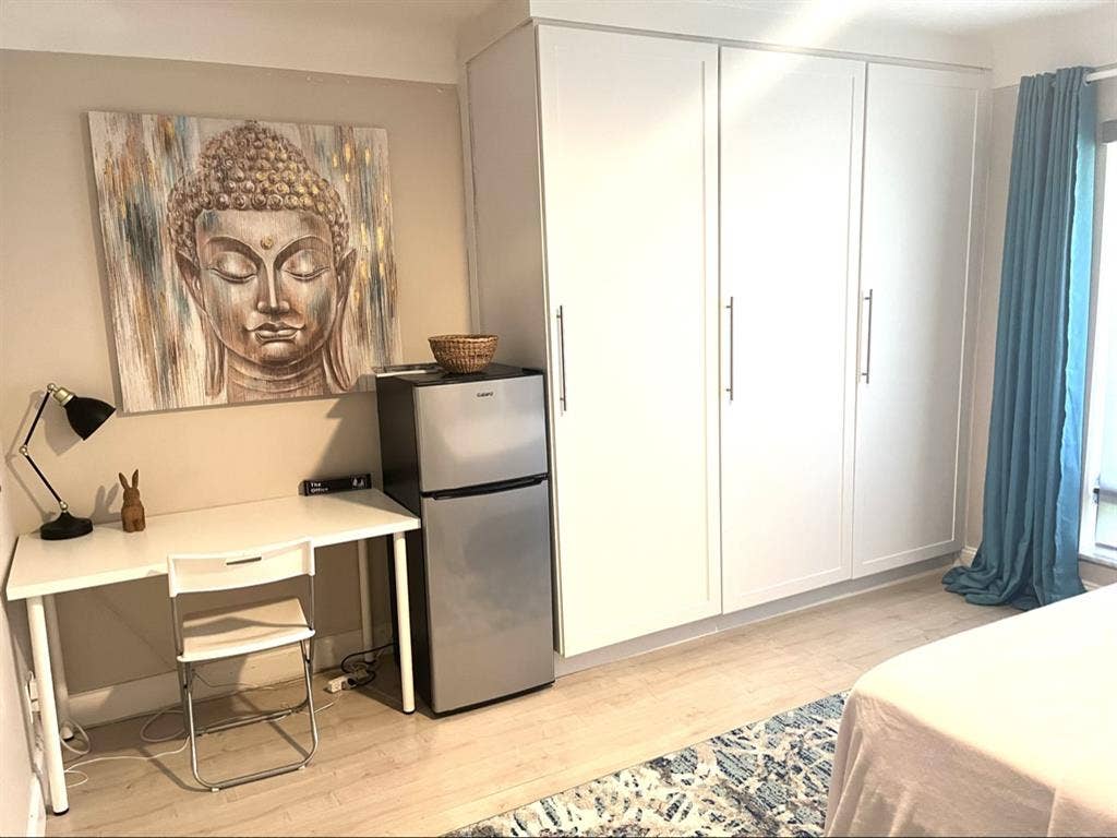 Furnished room in plantation