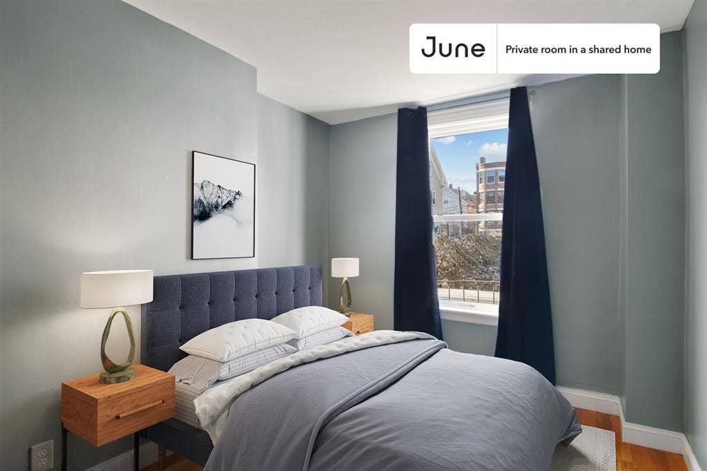 7 BR in Boston