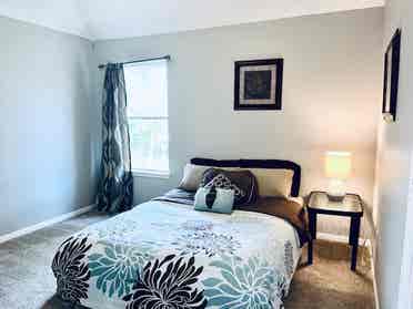 BEAUTIL 2 BETHROOM/PRIVATE BATH!