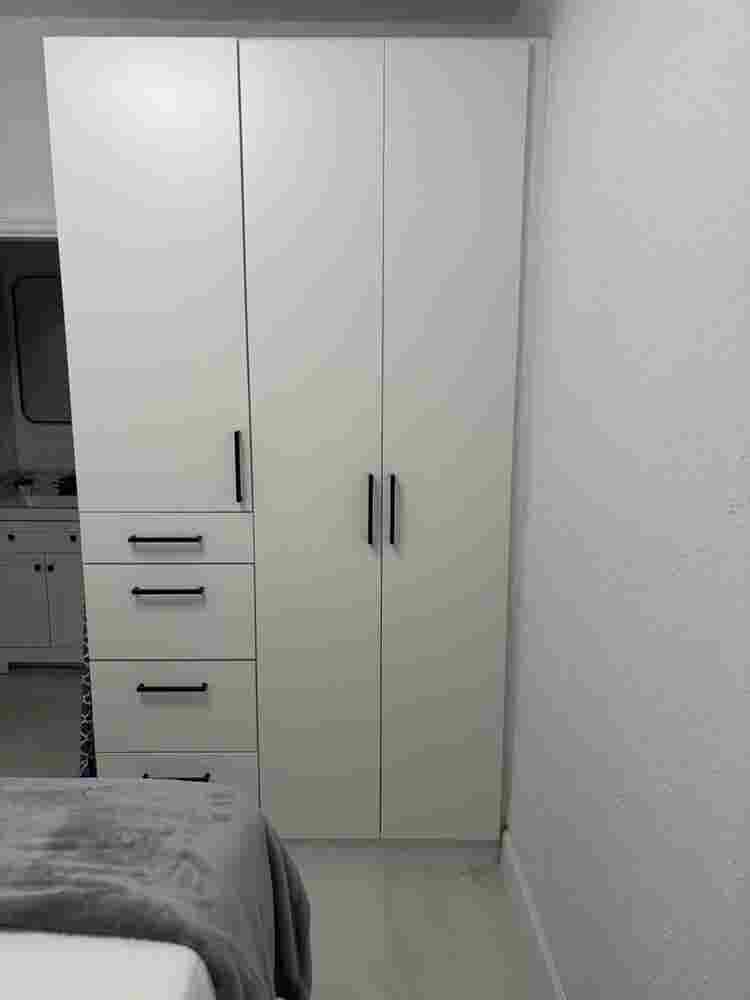 Furnished Modern studio inc UTILITY