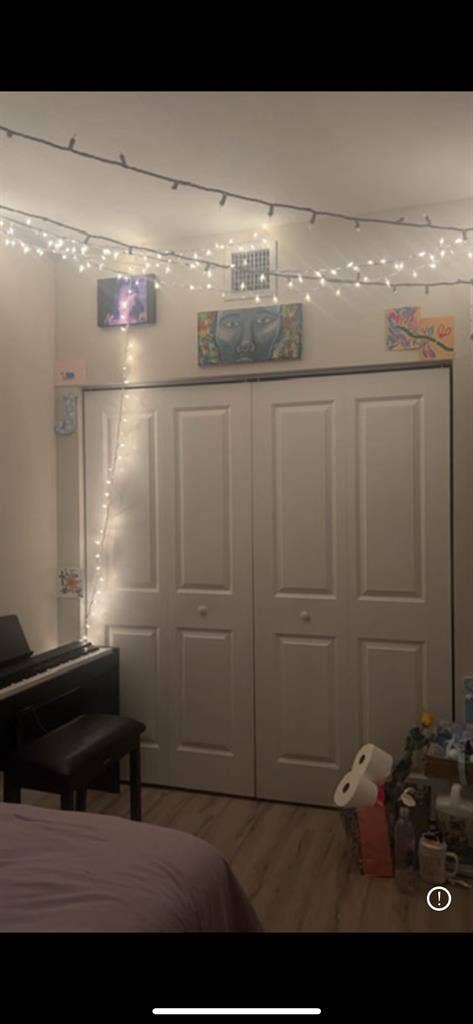 Cute room in a 3 bed apartment