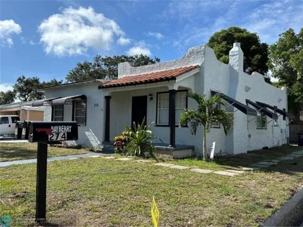 Room for Rent - $/
Month