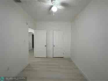 Room for Rent - $/
Month