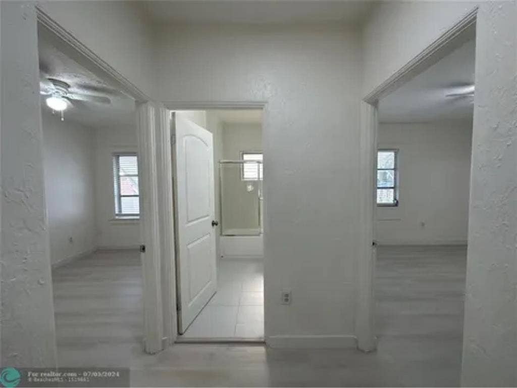 Room for Rent - $/
Month