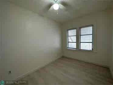 Room for Rent - $/
Month