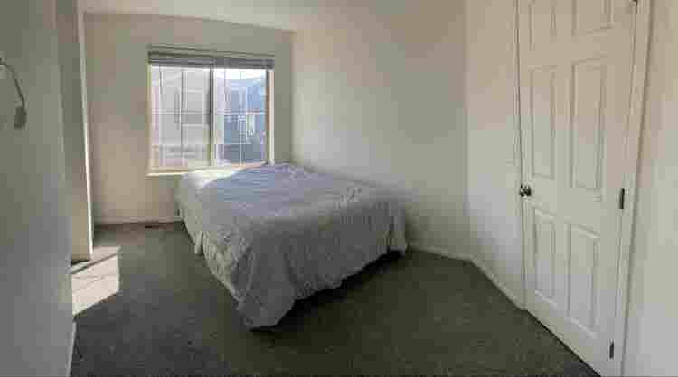 Room available to rent!