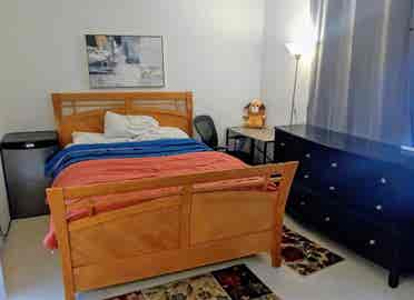 Large Master rom ownbath quiet clen