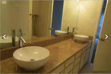 Private room in heart of Oak Lawn