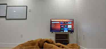 Co living share room with me