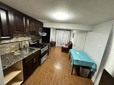 One Bedroom Basement Appartment