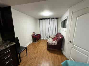 One Bedroom Basement Appartment