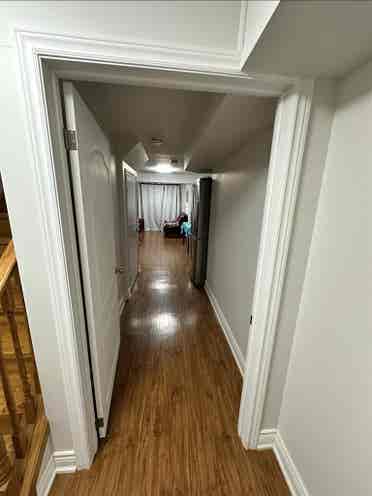 One Bedroom Basement Appartment