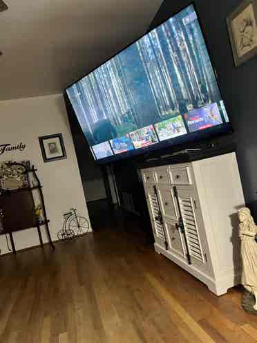 Looking for a roommate