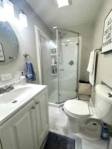 Private bedroom w/ Bath