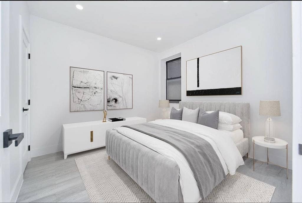 Looking for a roommate July 1st