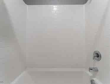 Room in lovely 2 story townhouse