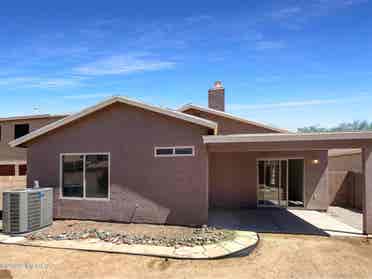 3 bedroom house available for rent