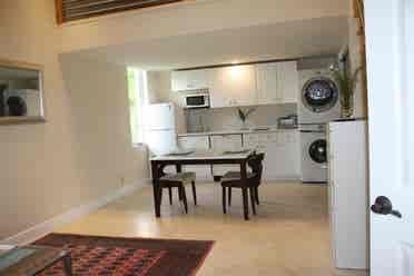 BEAUTIFULE  GUEST APARTMENT