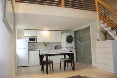 BEAUTIFULE  GUEST APARTMENT