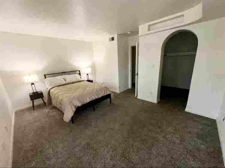 Room available in PHX home