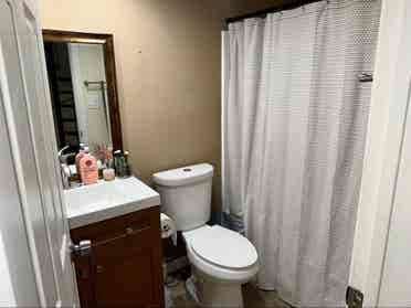 Room available in PHX home