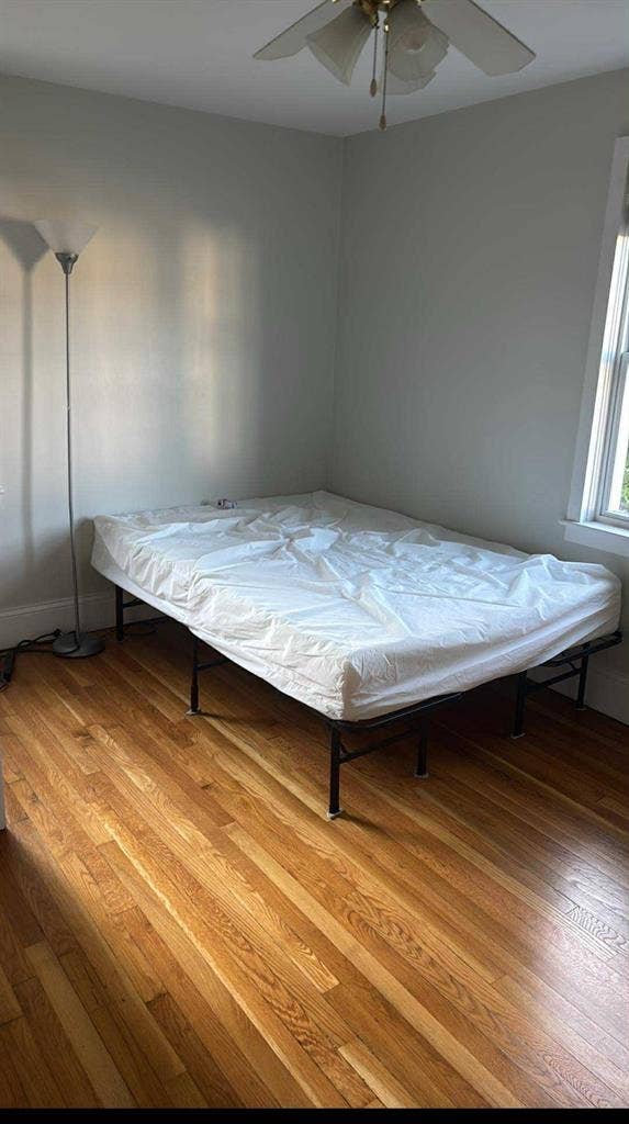 Room available in Pawtucket RI