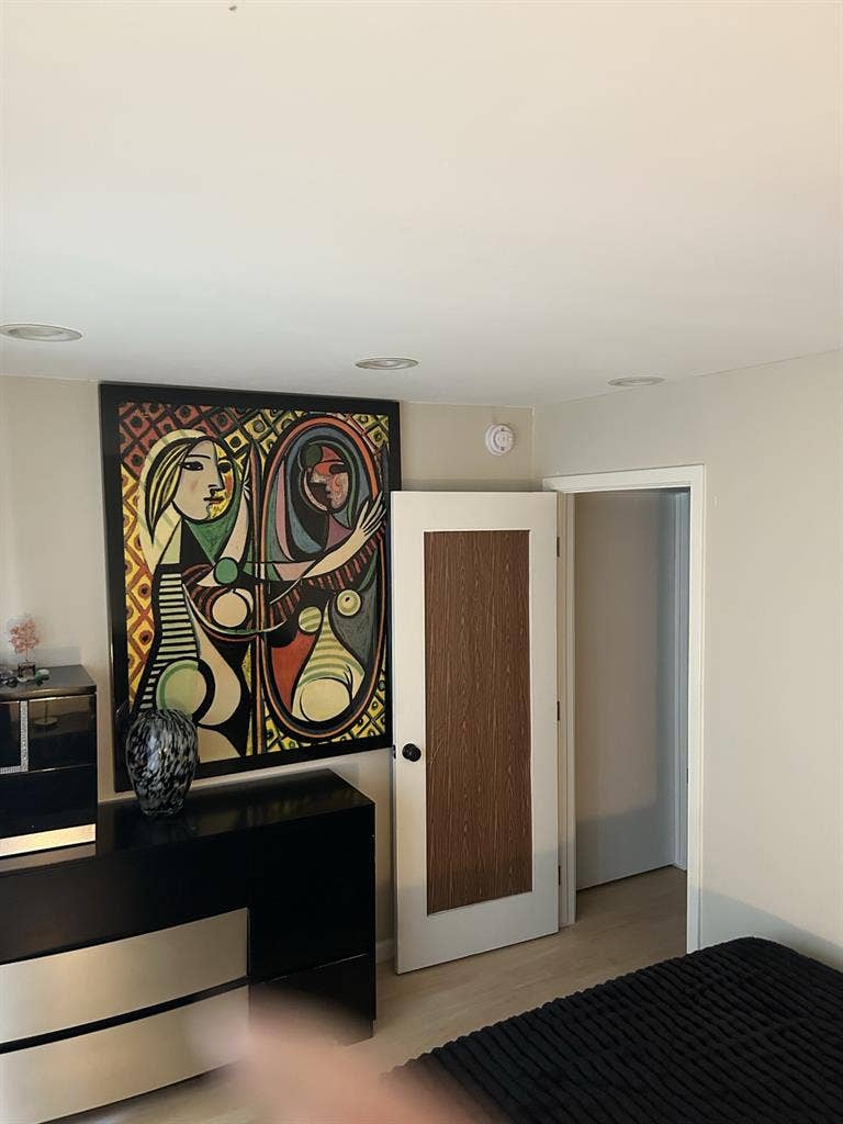 Private room with balc. shared bath