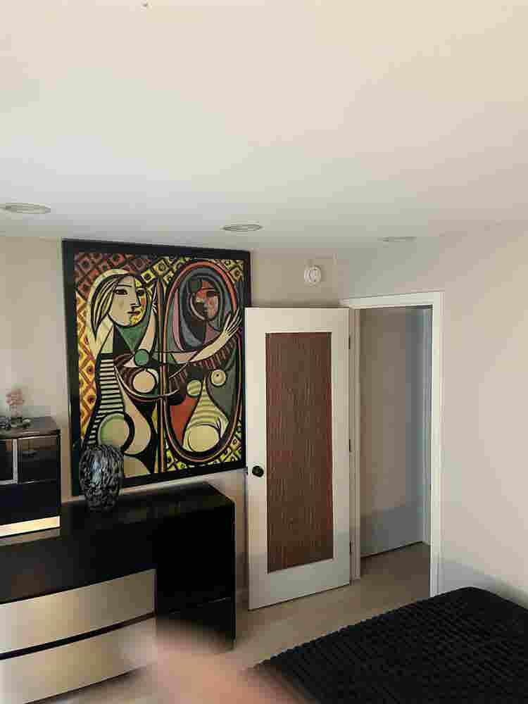 Private room with balc. shared bath