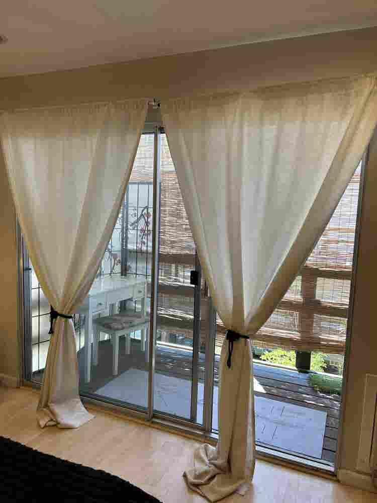 Private room with balc. shared bath