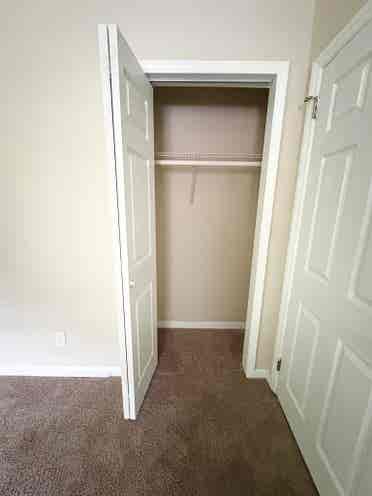 Rooms For Rent near Marta & I-!