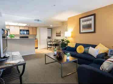 Lease takeover private bed and bath