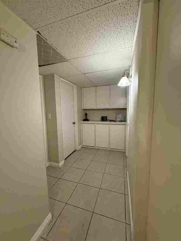 Private Bedroom  Min from CSUN