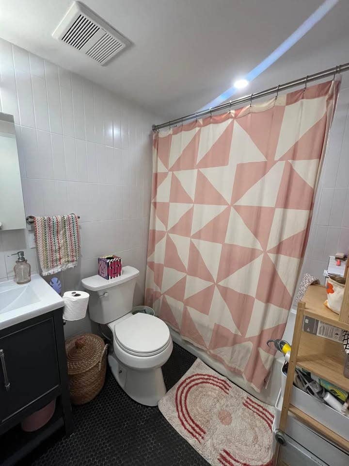 Bath Apt in Greenpoint