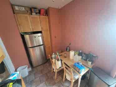 Room available in a two bedroom
