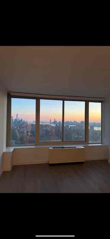 th floor unit.  bath