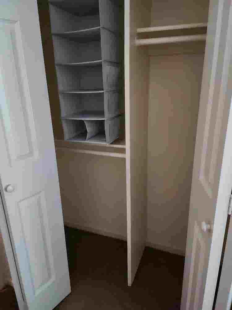 One  room for rent