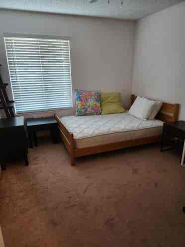 One  room for rent