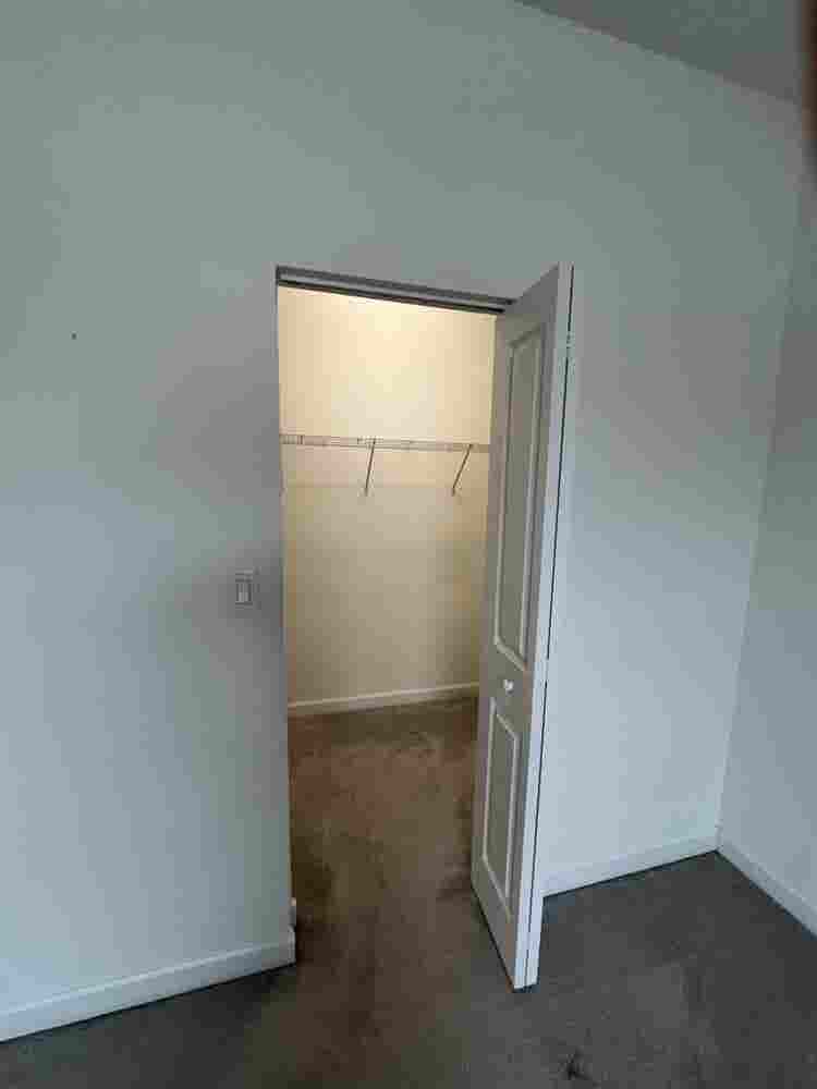 Master room for rent