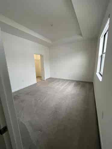 Master room for rent