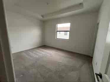 Master room for rent